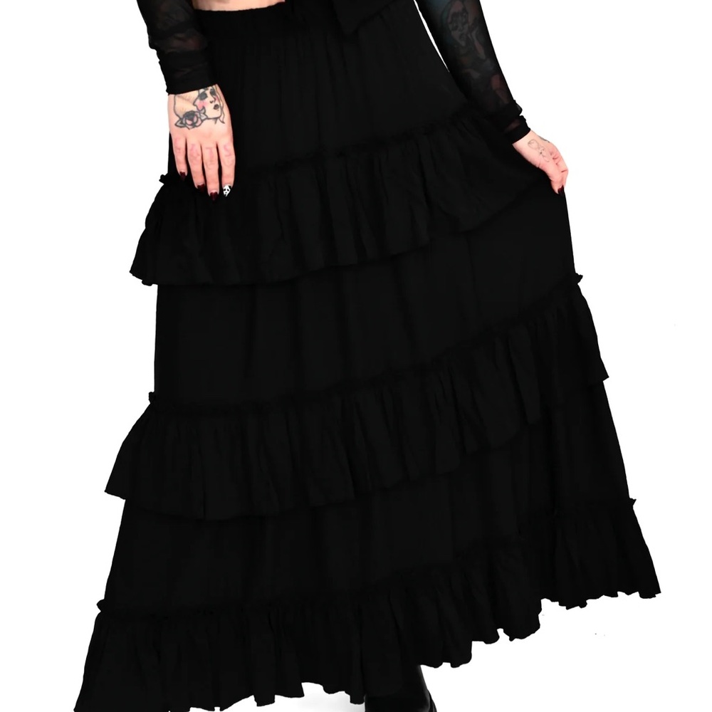 Foxblood nwot Leah ruffle skirt 4x witchy goth plus